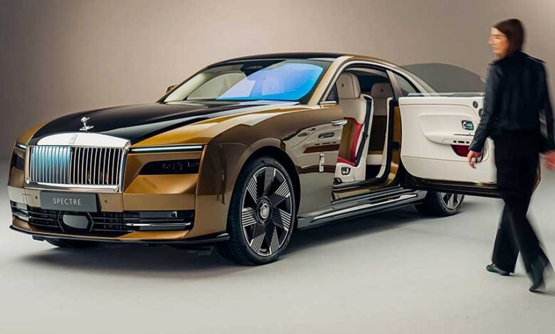 Electrifying Luxury: Ultra Luxury Cars Embrace the Electric Future ⋆ Hot Magazine